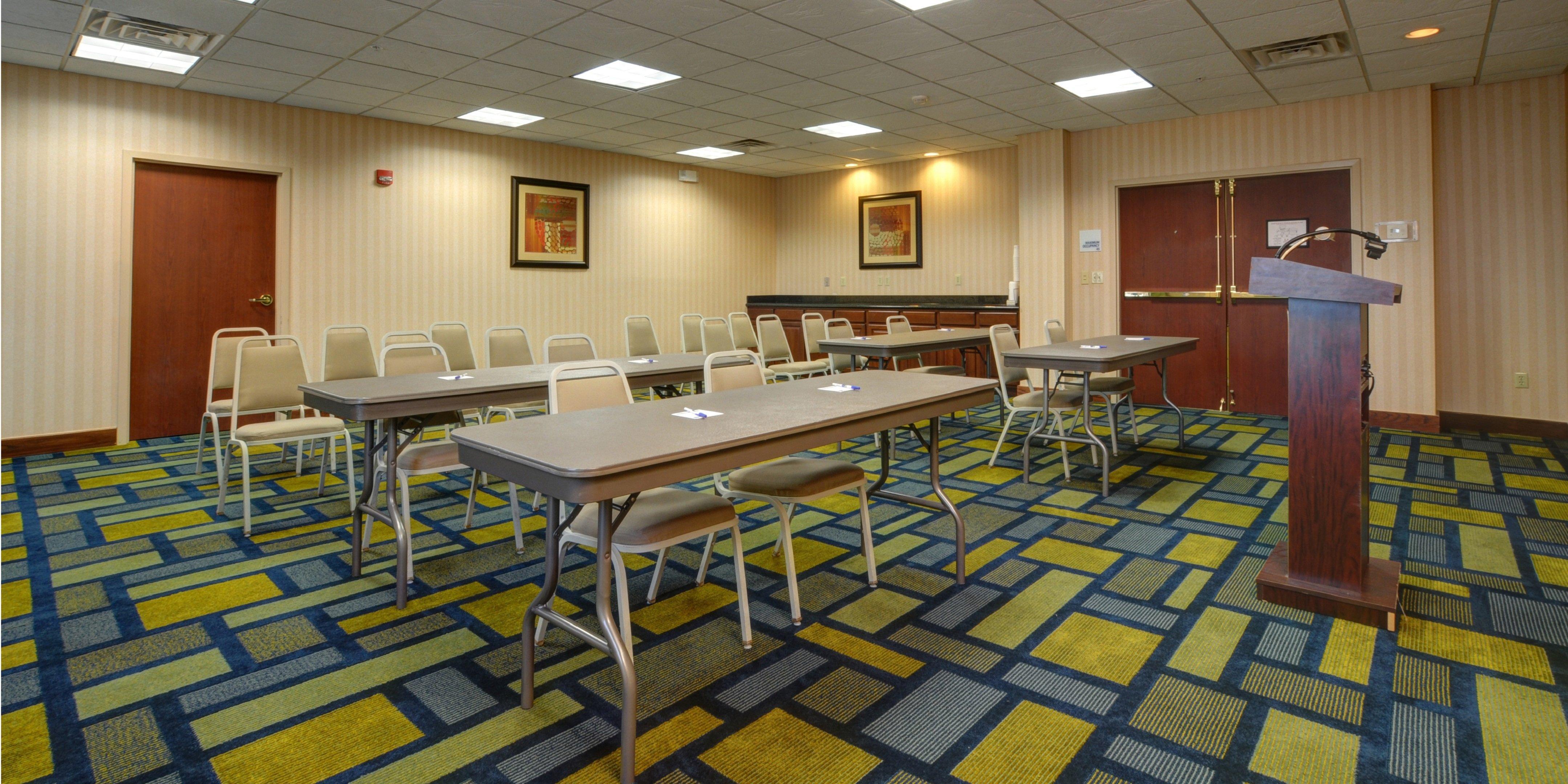 Holiday Inn Express & Suites Midwest City By Ihg Экстерьер фото